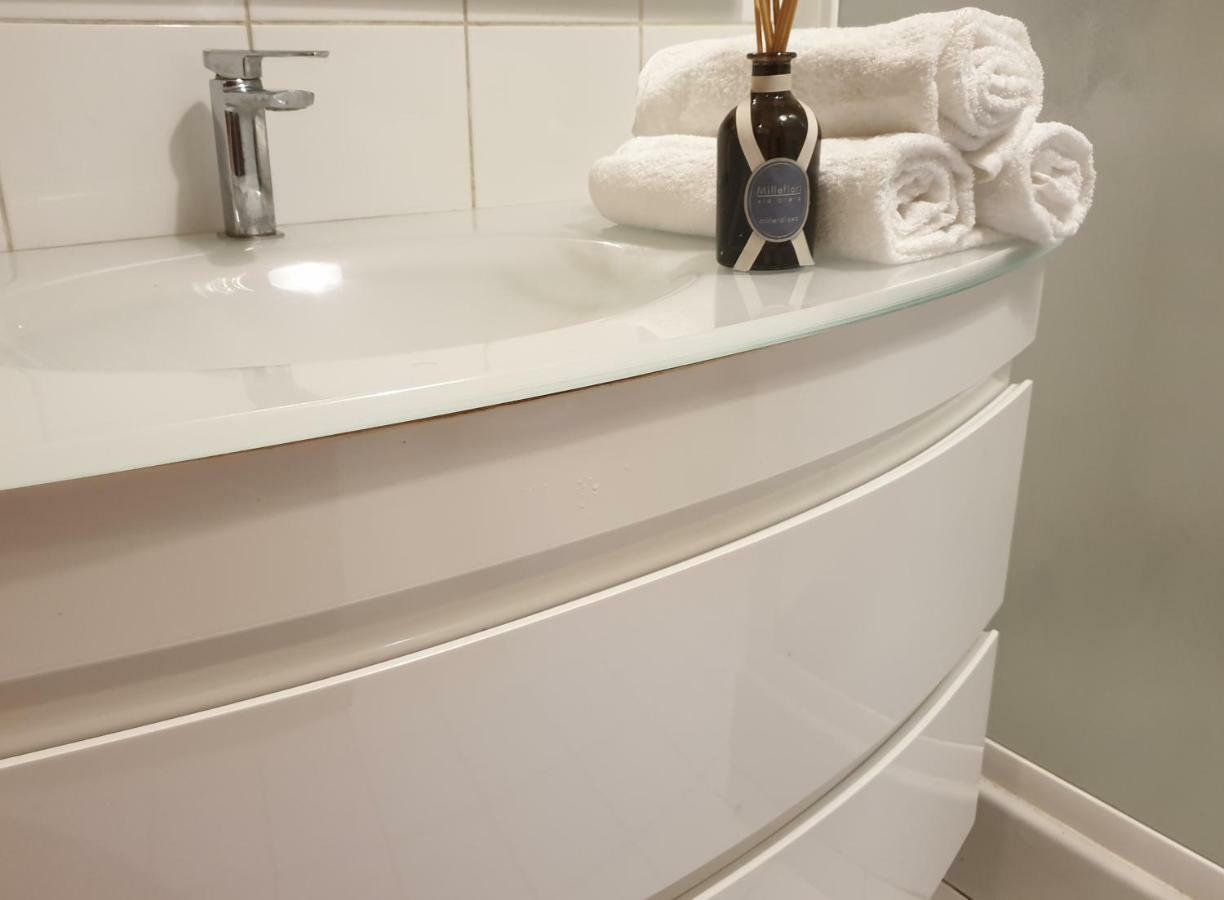 5Min Walk From Duomo! Apartment 100M2 มิลาน ภายนอก รูปภาพ